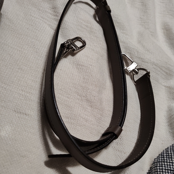 Authentic Louis Vuitton Porte-Documents Jour bag - Picture 11 of 16